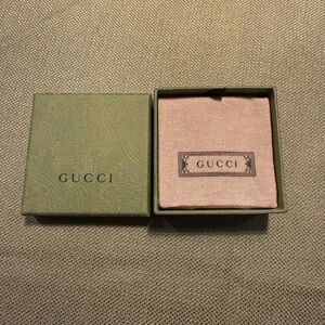 Gucci Flower Ring